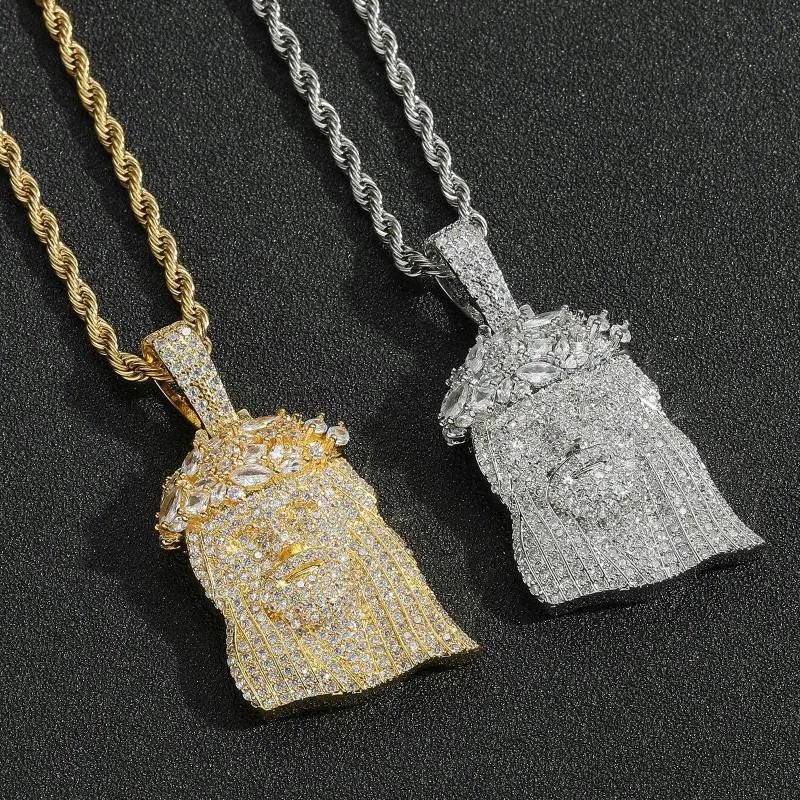 Oddity Pendant