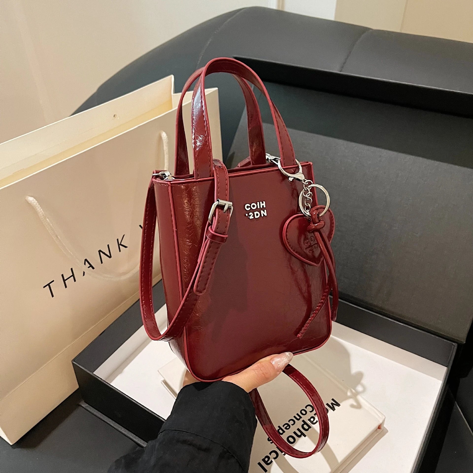 Chio2nd Performance Handbag Trendy Leather Sho