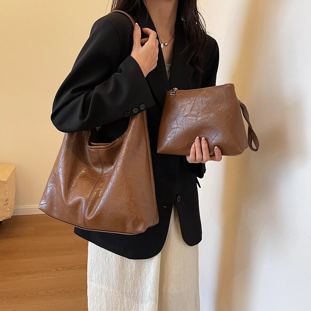 Women Athletic Crossbody Tote Bag