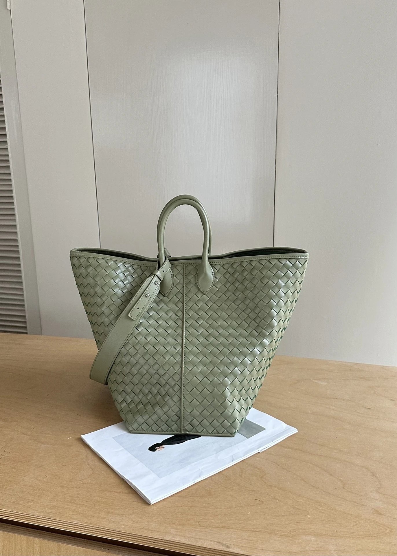 Product view 12
