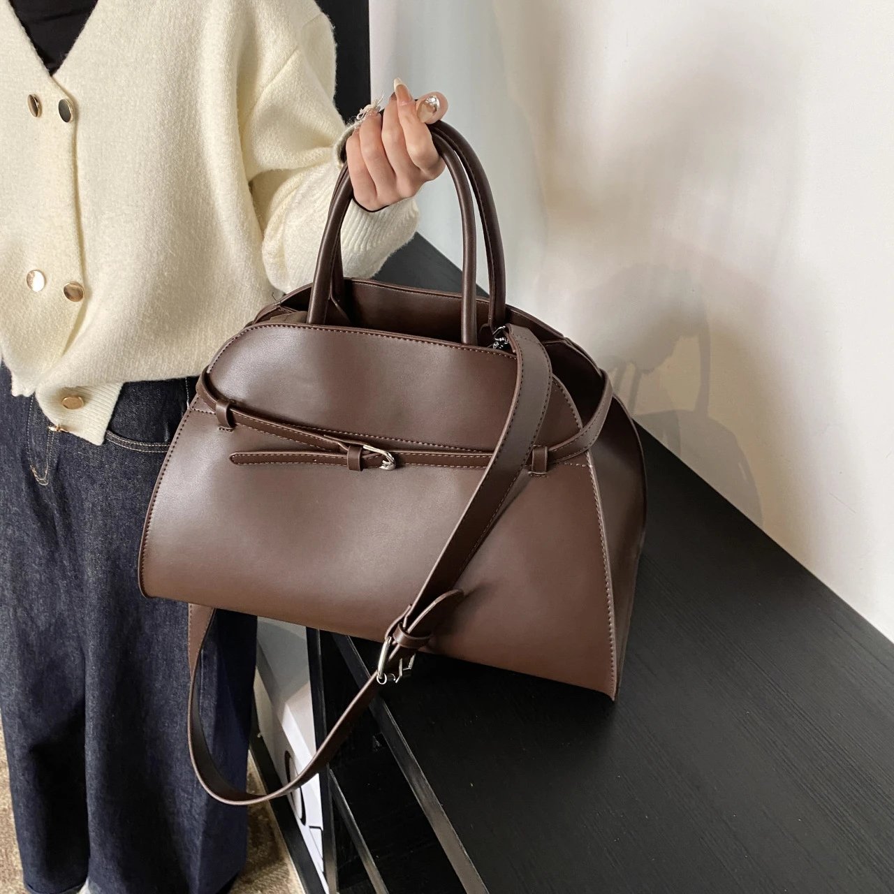 Women Large Vintage Tote Bag 2025 Trendy Desig