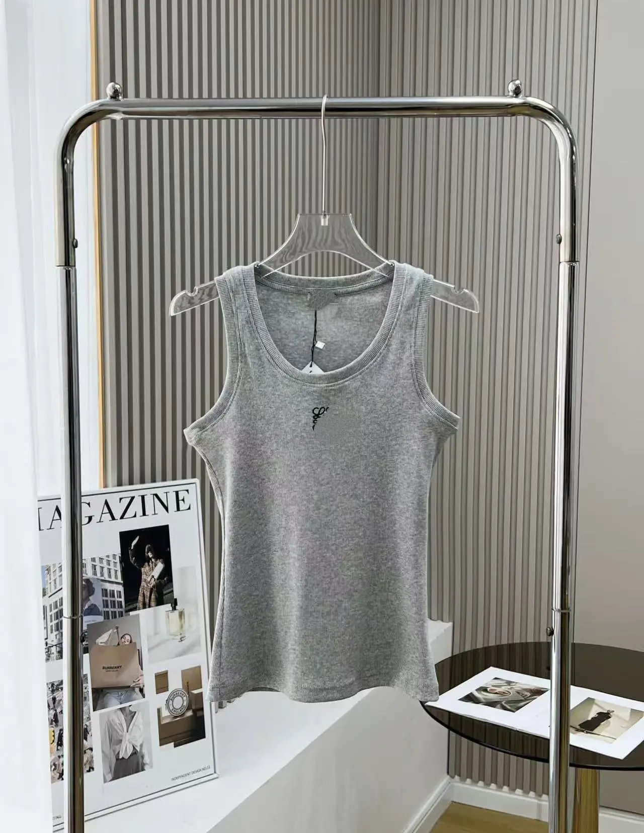 gray