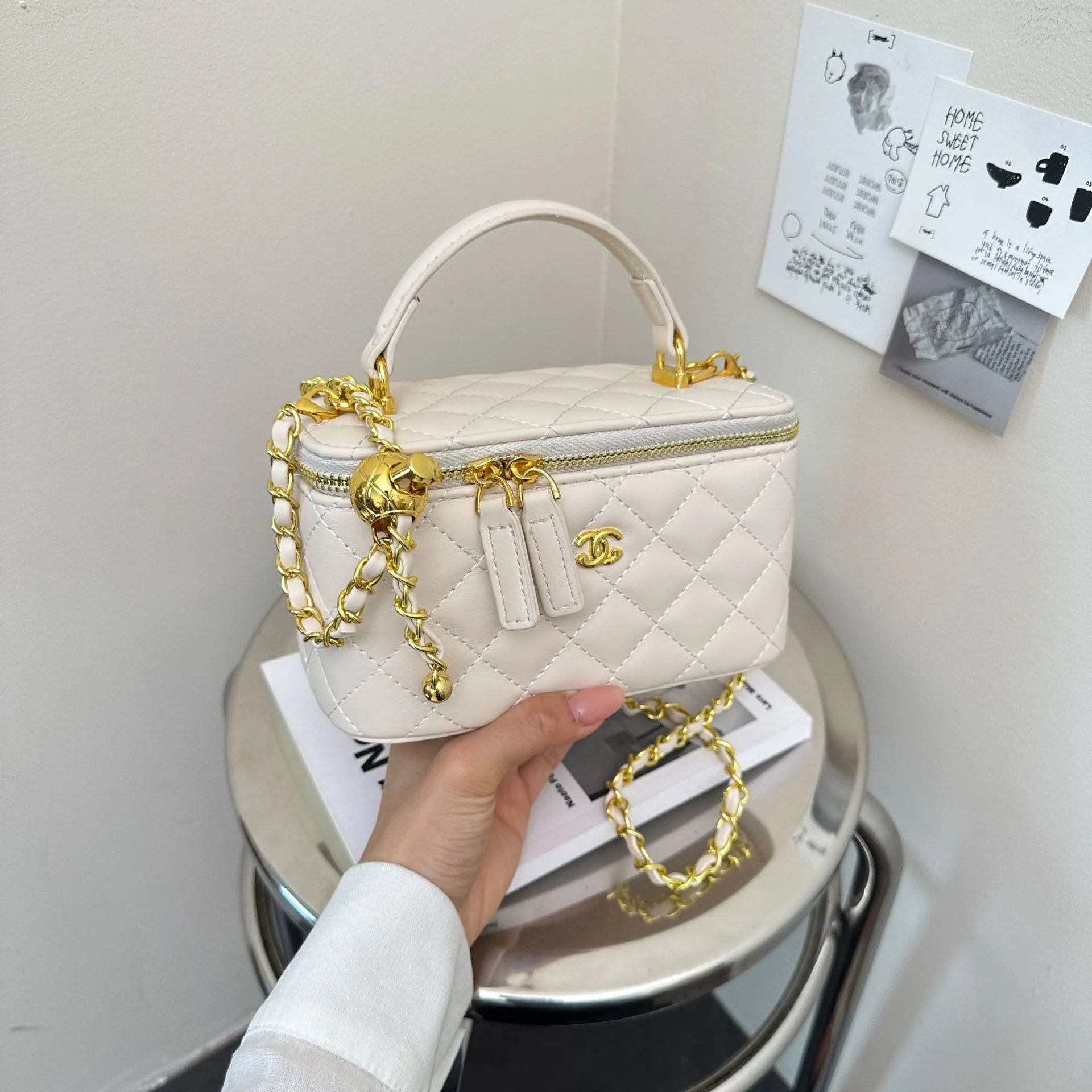 Product view 16