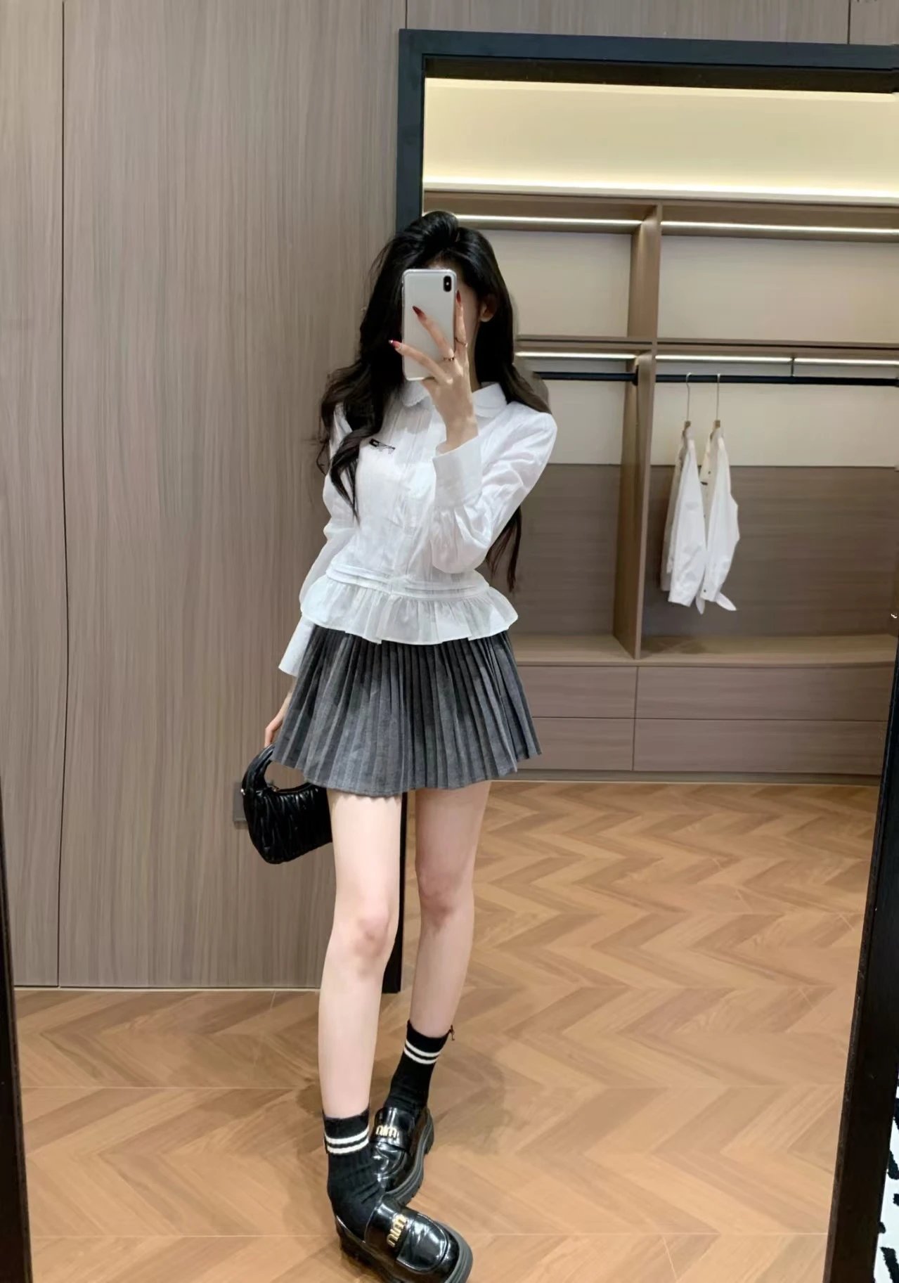 Design White Lace-Collar Peplum Shirt with Pleated Gray Skirt Set Sets - 2