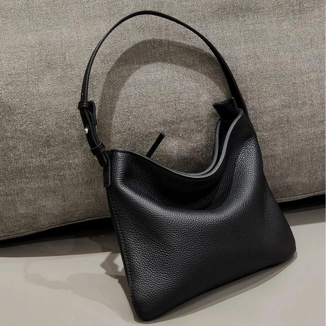 Women Soft Leather Handbag Lightweight Trendy 