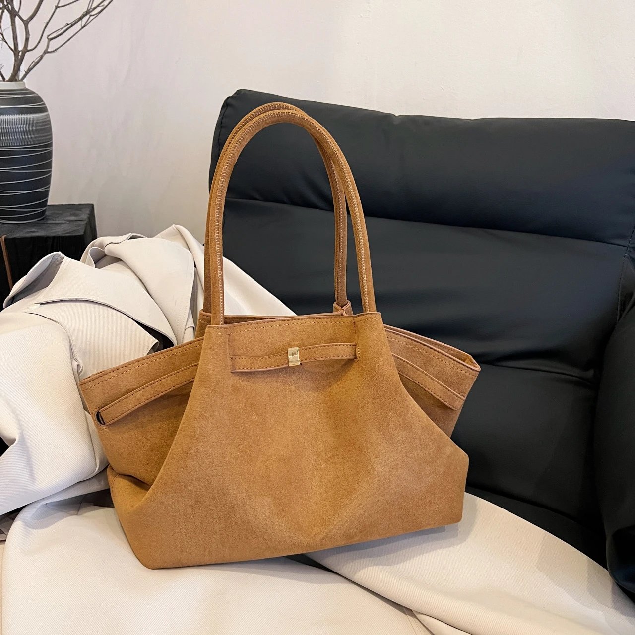 Large Capacity Tote Bag Vintage Wing Bag Shoul