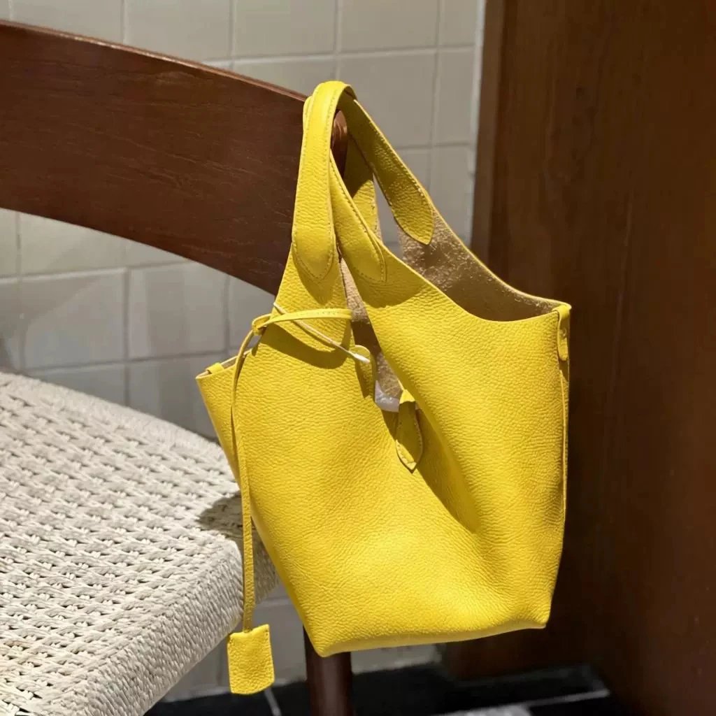 New Style Large Leather Bucket Bag Commute Tot