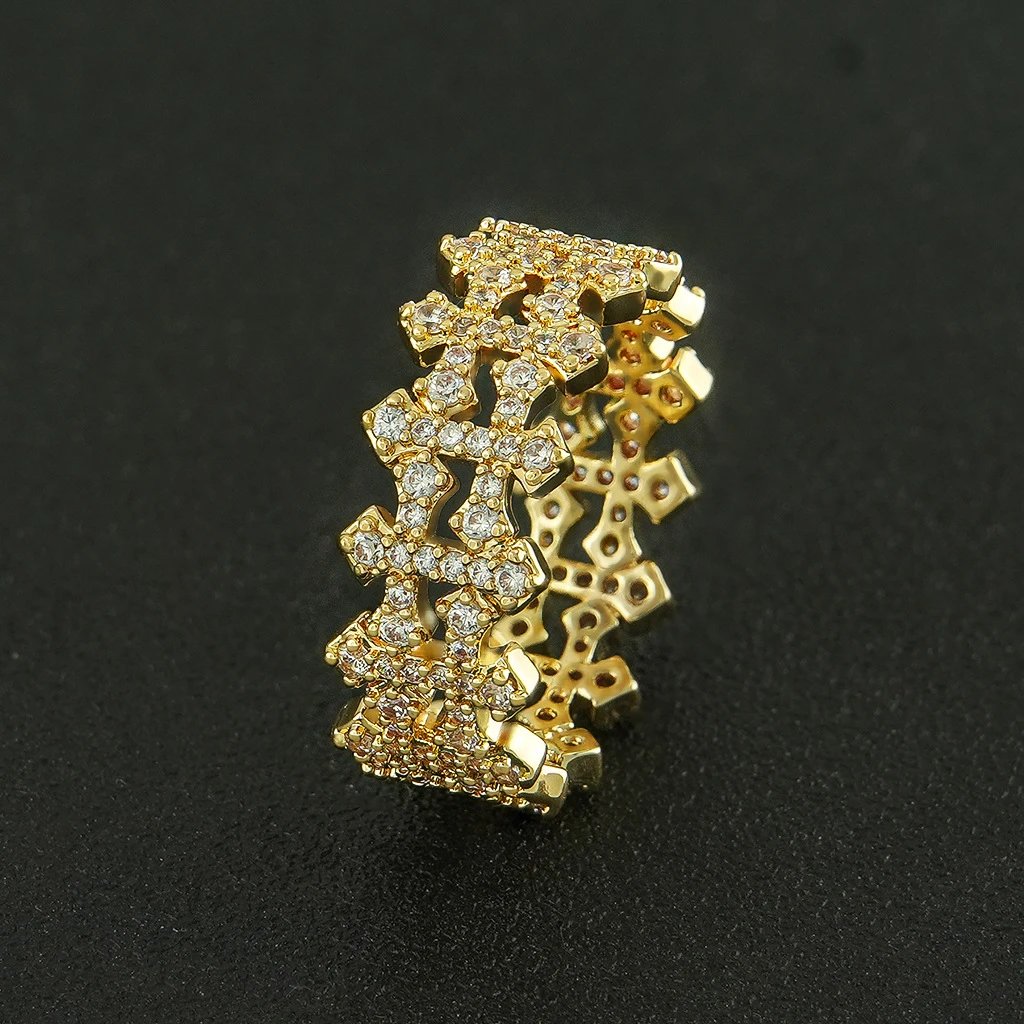 Ring Zircon