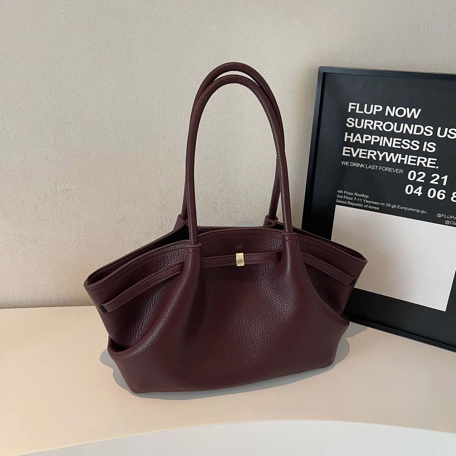 Demellier Vintage Design Crossbody Bag