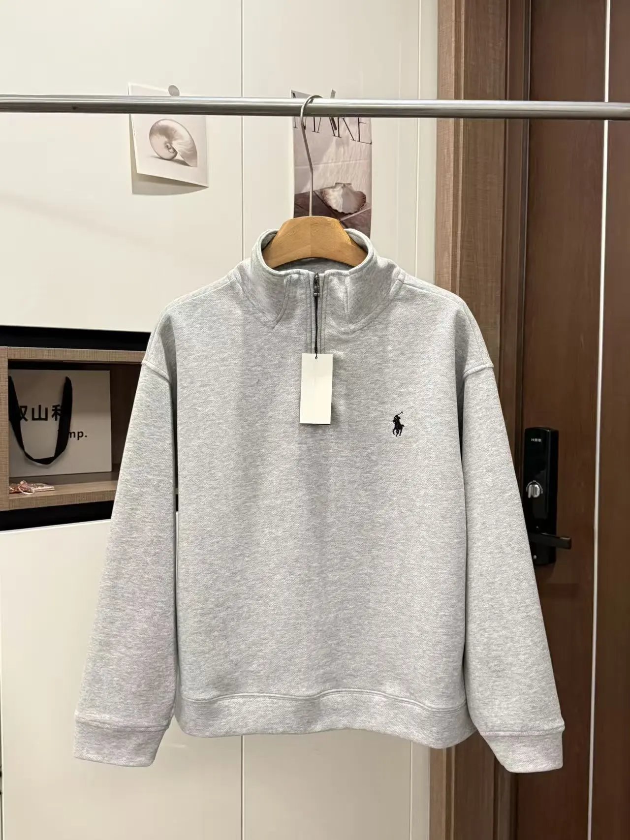 gray