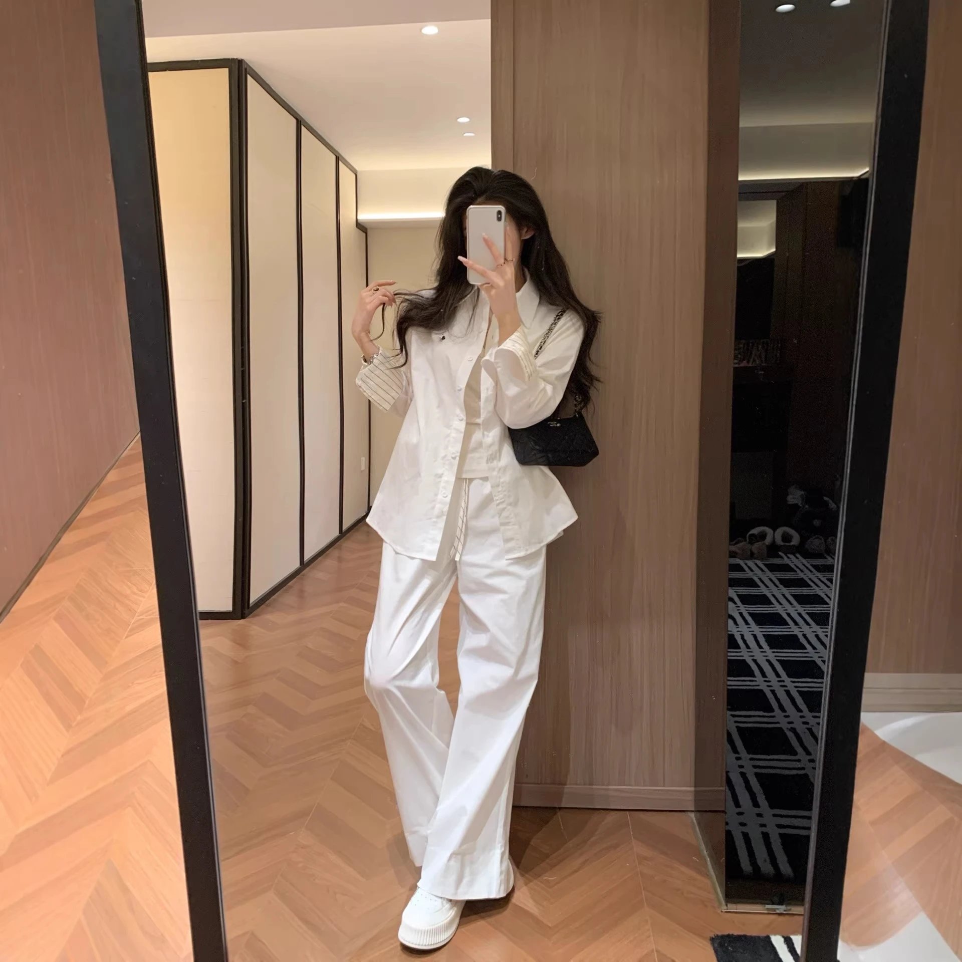 White Elegant Blazer and Wide 