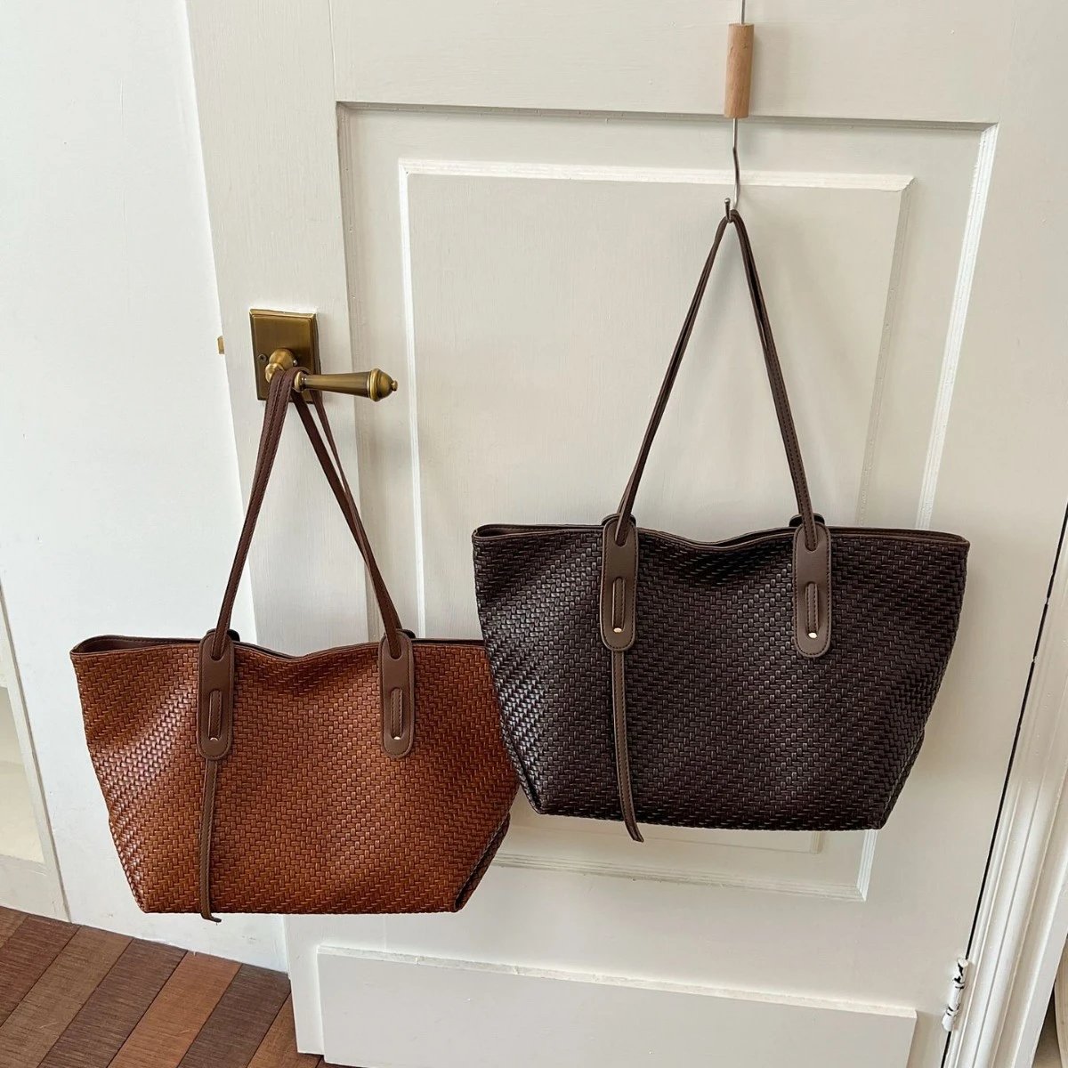 Large Capacity Sporty Tote Bag