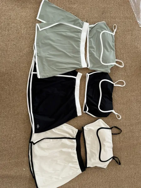 Alo Sage Green Two-Piece Tennis Set with White Trim Activewear - 8