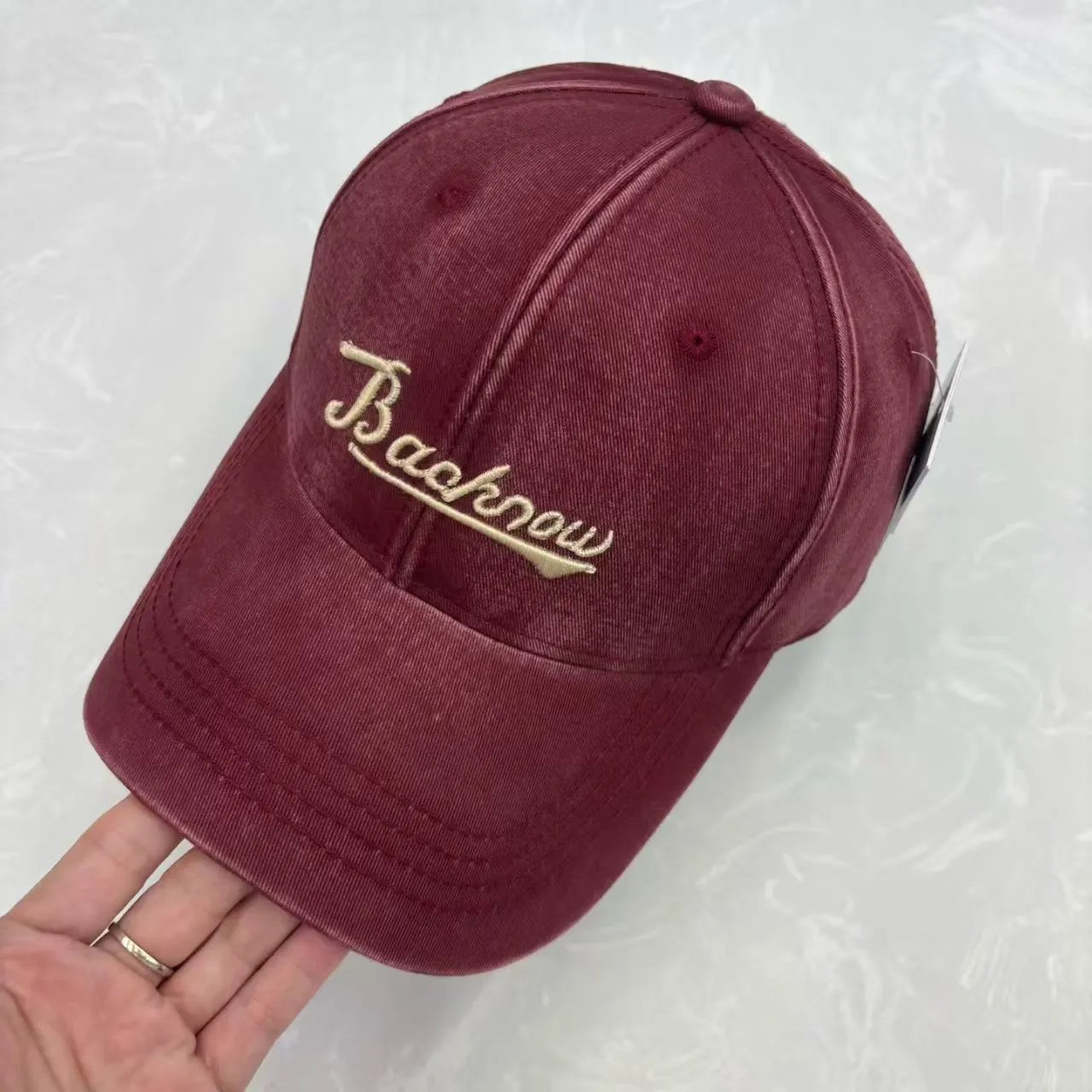 Bachnow Hat