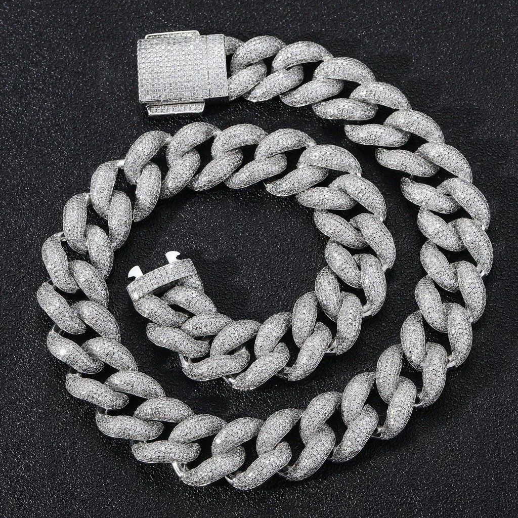 Men's Bold Chain Performance Necklace