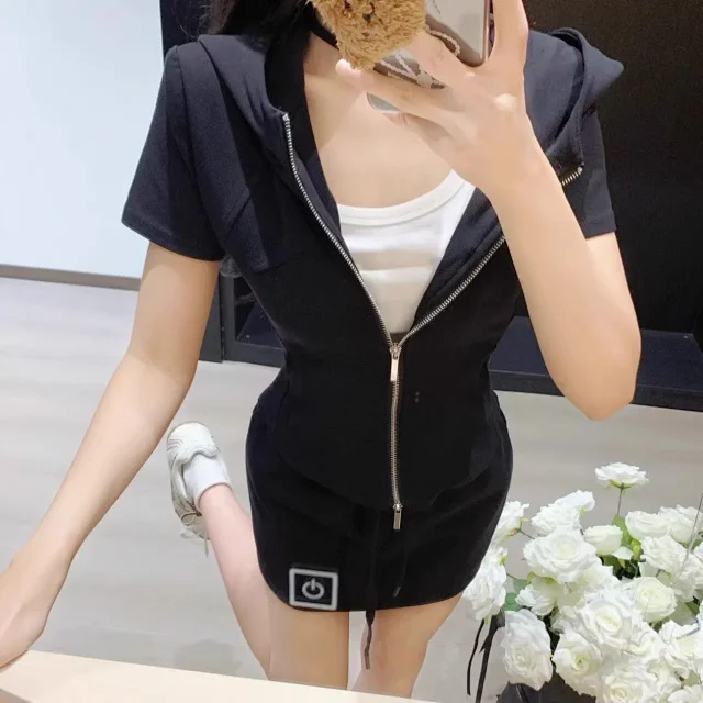 Unbranded Matching Sets Hooded Zip-Front Top and Mini Skirt Set product detail image 3