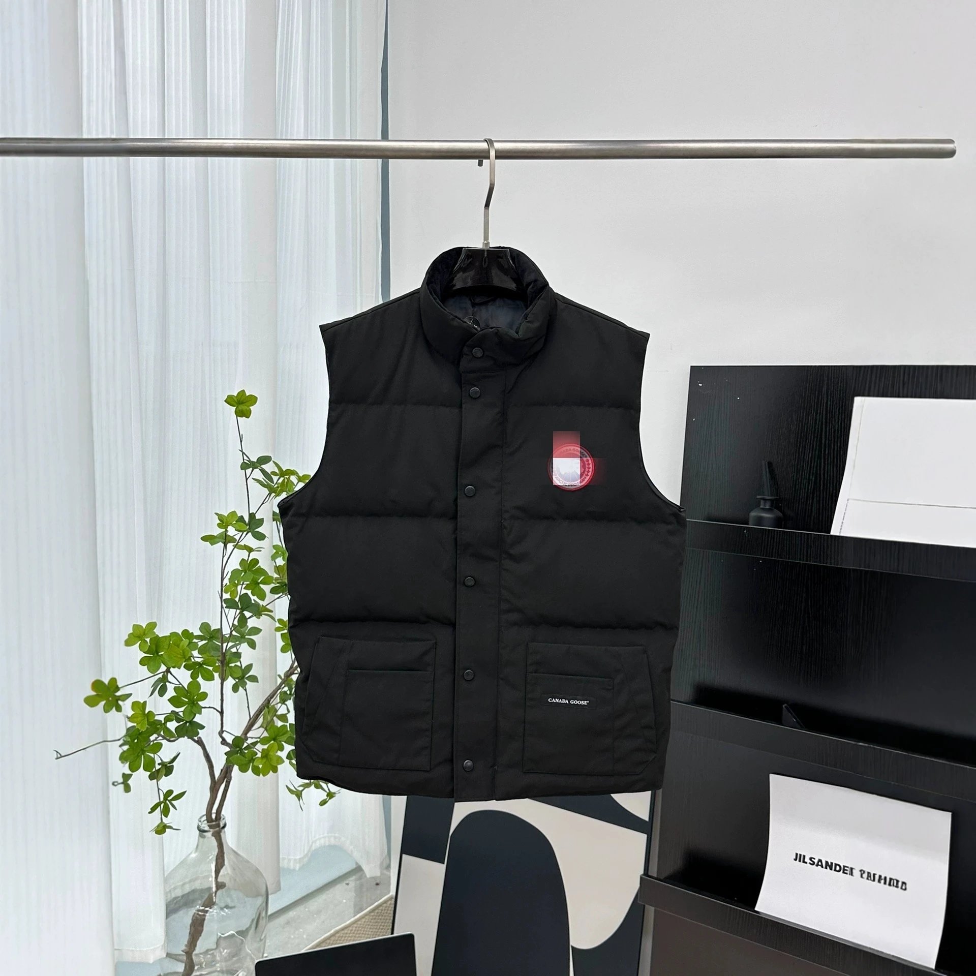 Performance Athletic Winter Down Vest