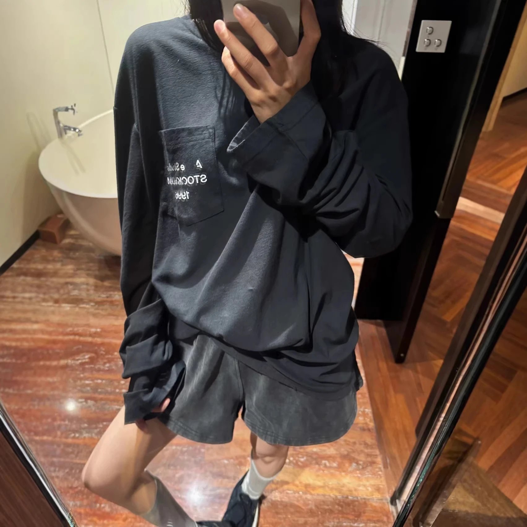 Unisex Oversized Long Sleeve T