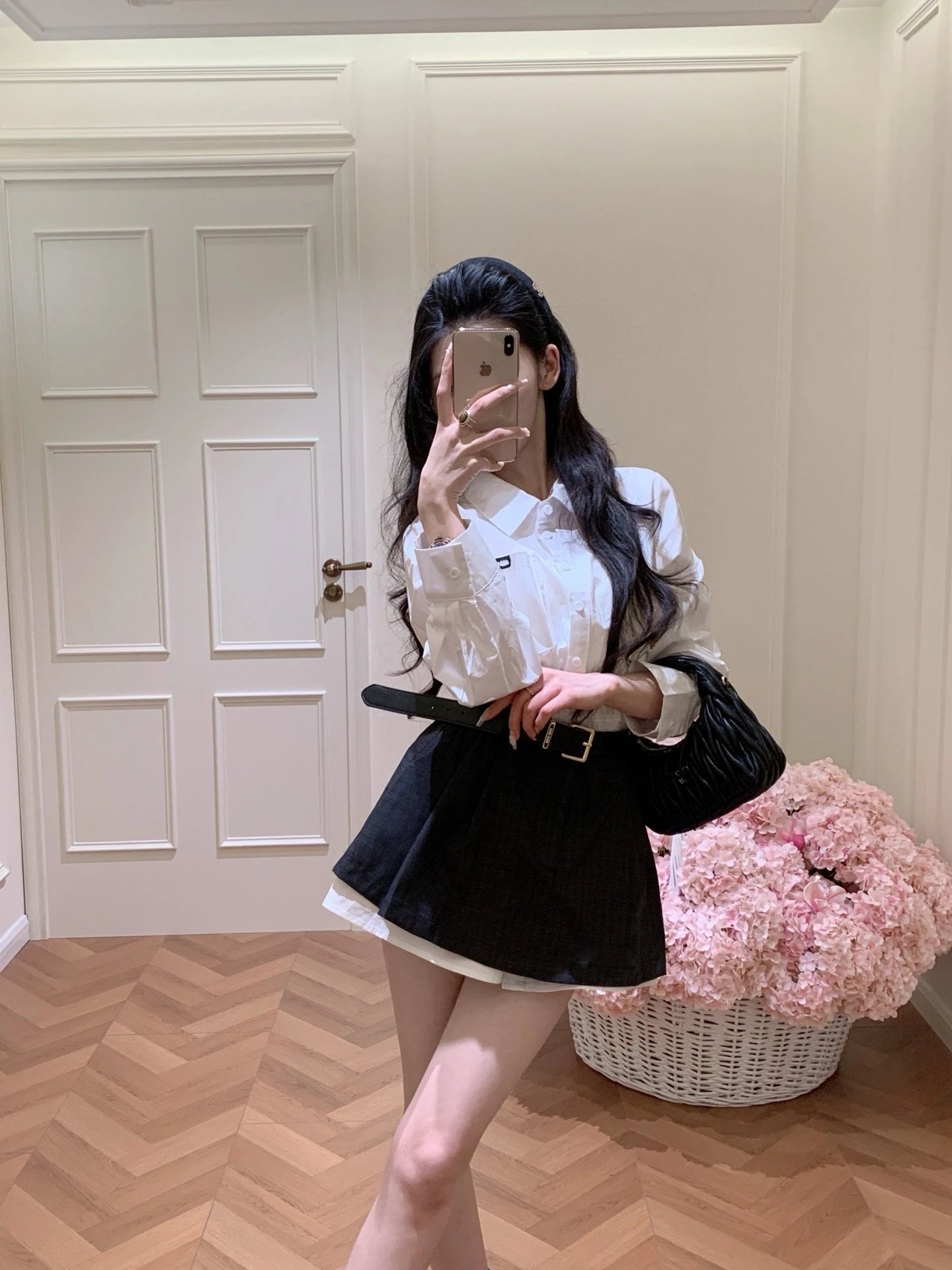 Design Oversized Shirt with Logo Patch + Pleated Skirt Set Black / White - 4