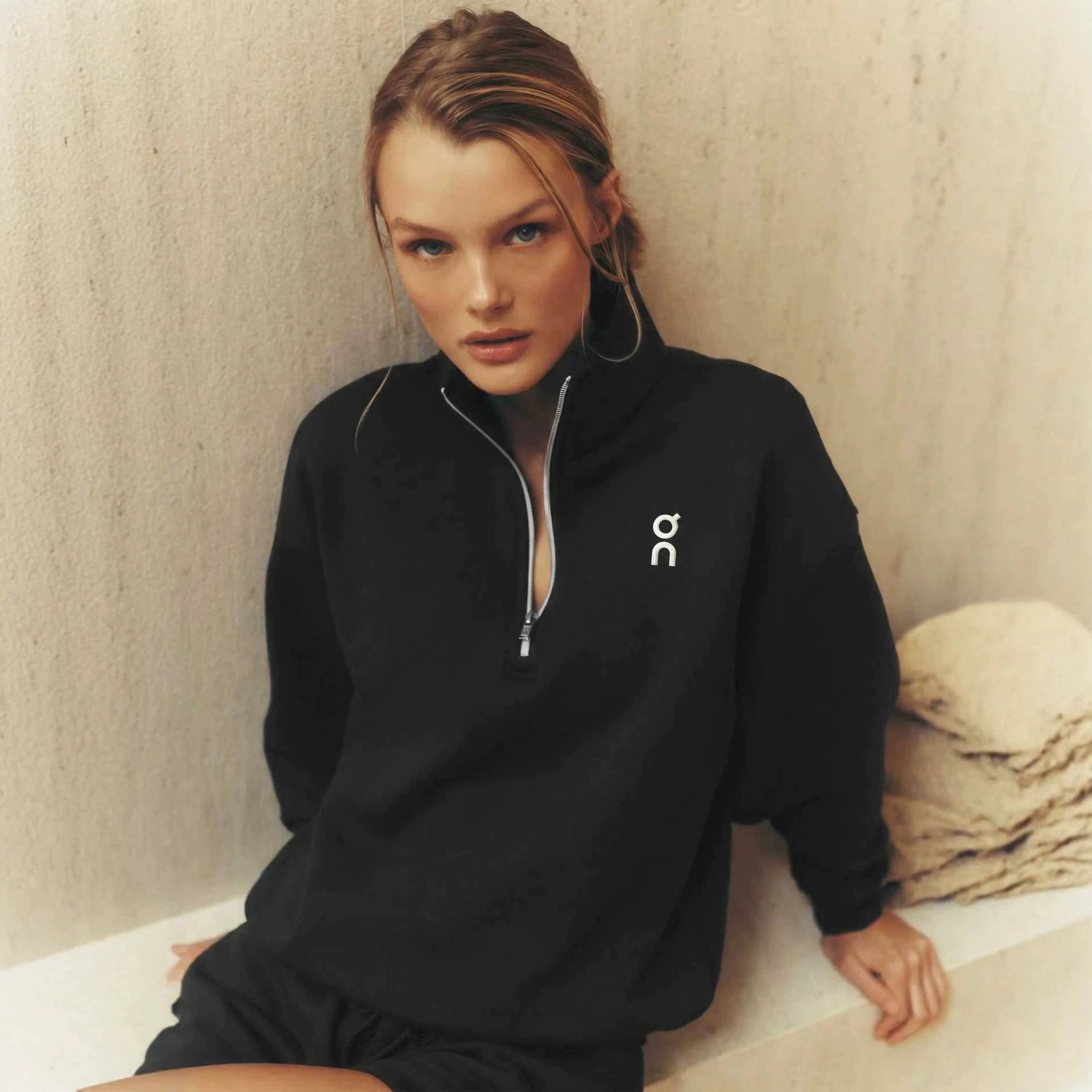 Oversize Long Sleeve Hoodie Athletic Training 
