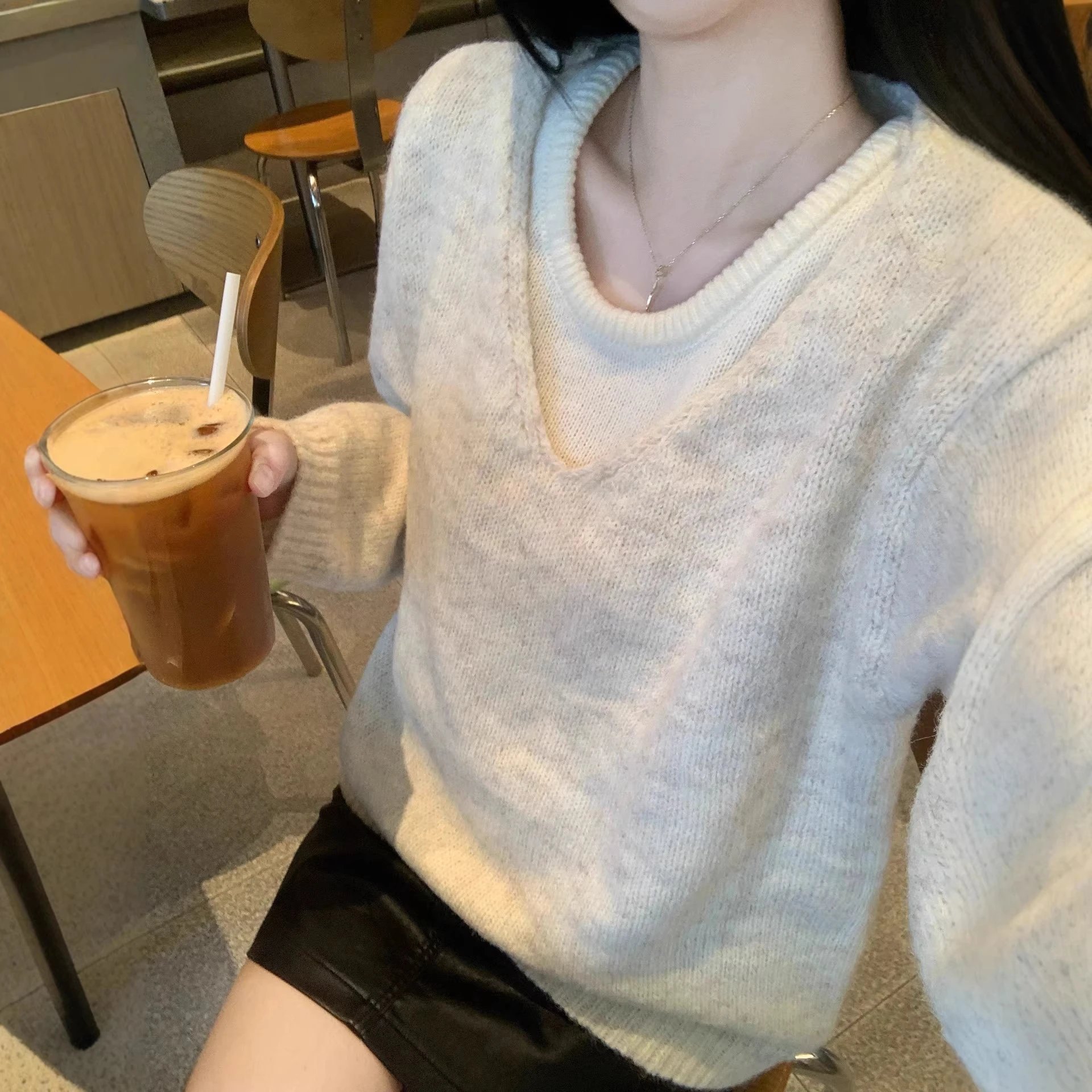 Unknown Beige V-Neck Knit Swea