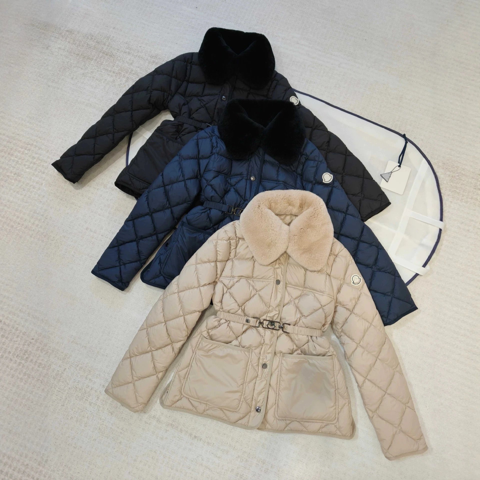 Women Winter Performance Faux Fur Coat