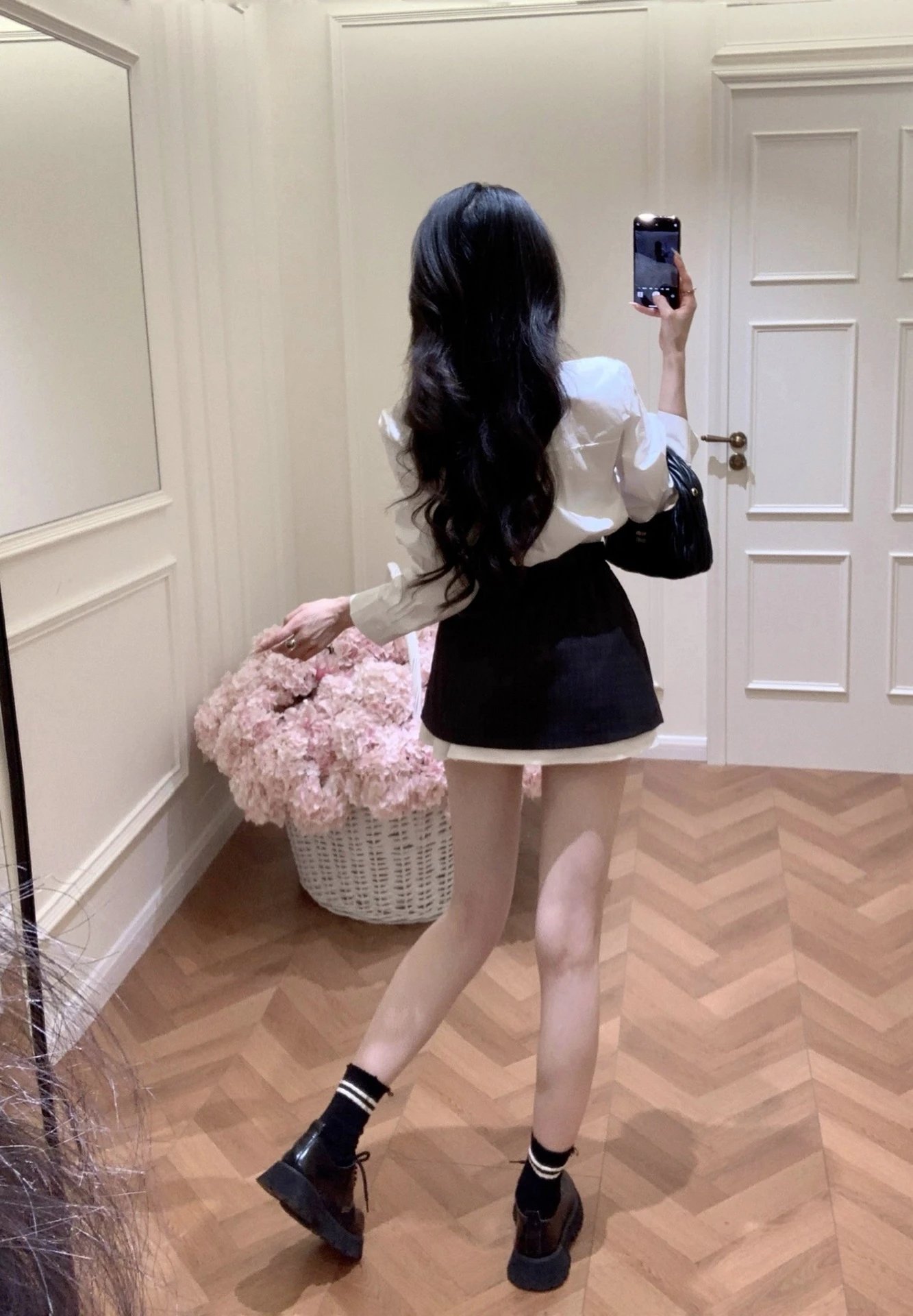Design Oversized Shirt with Logo Patch + Pleated Skirt Set Black / White - 6