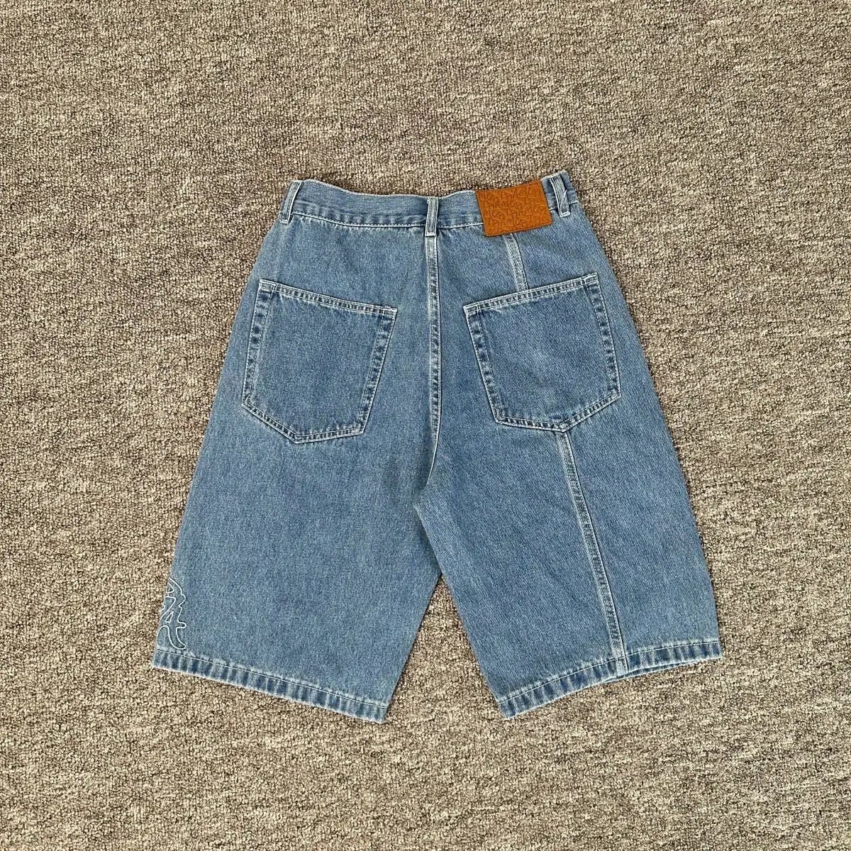 Product view 31