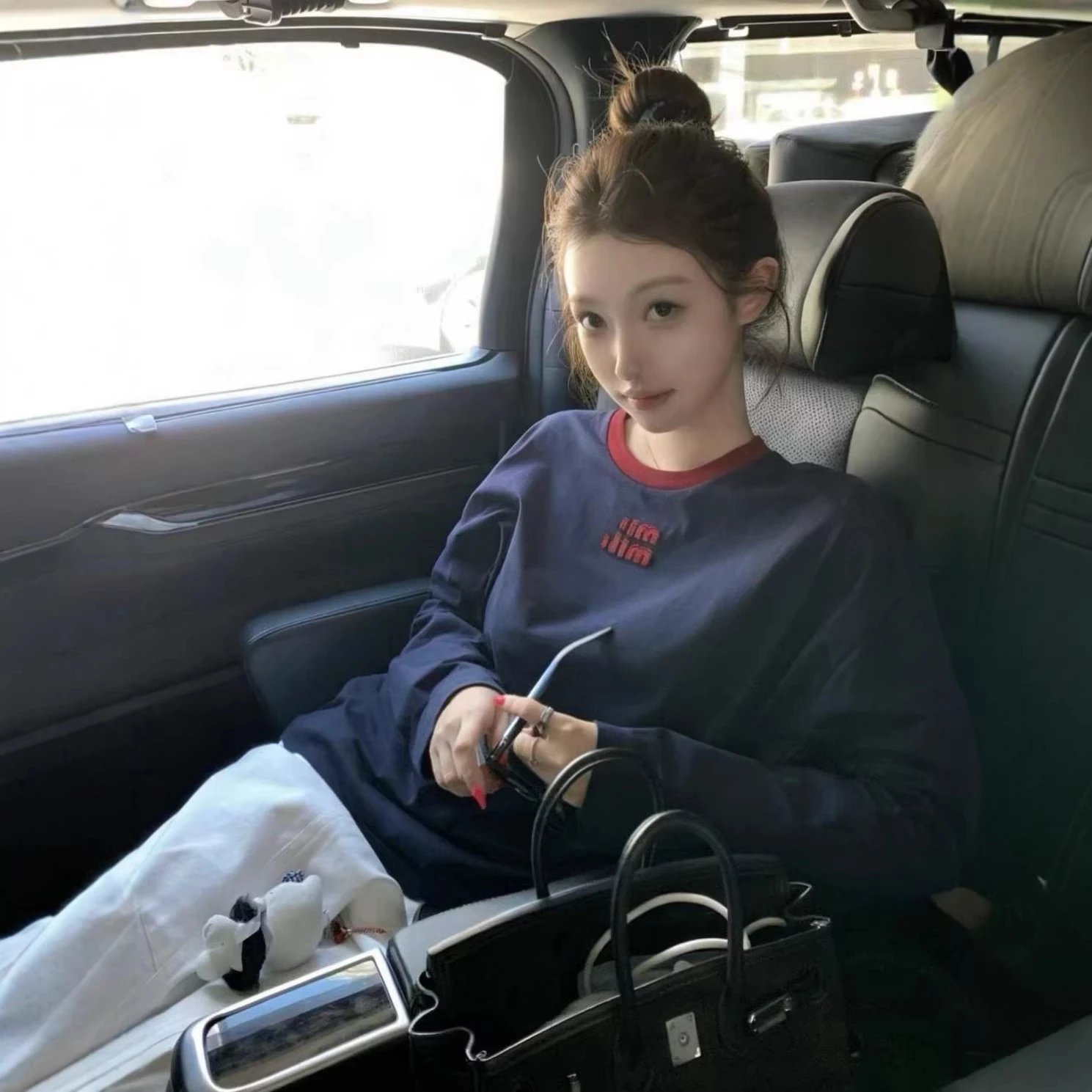 高品质~MU家谬系学院风藏蓝拼色长袖T恤宽松上衣刺绣字母正确版