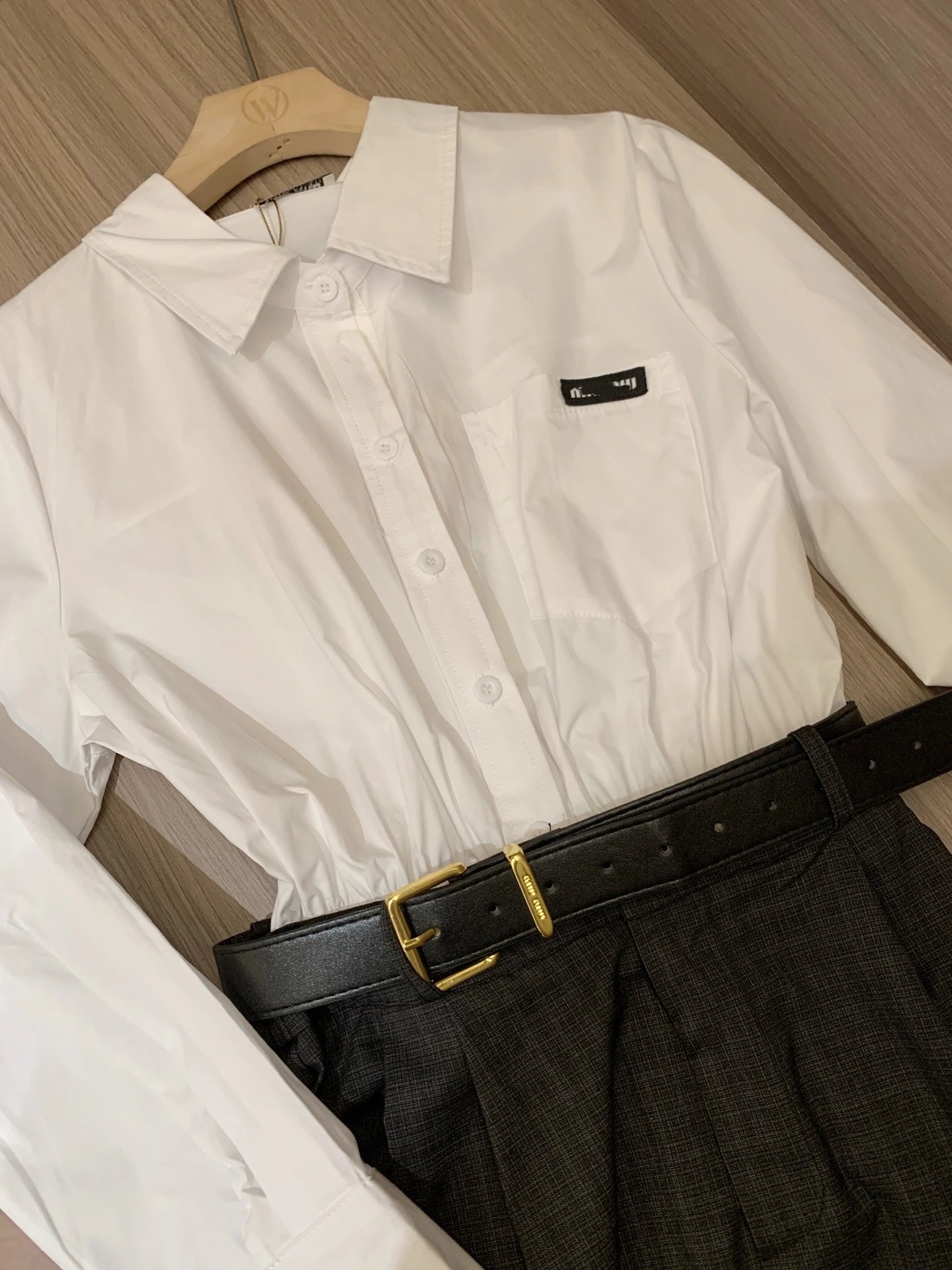 Design Oversized Shirt with Logo Patch + Pleated Skirt Set Black / White - 8