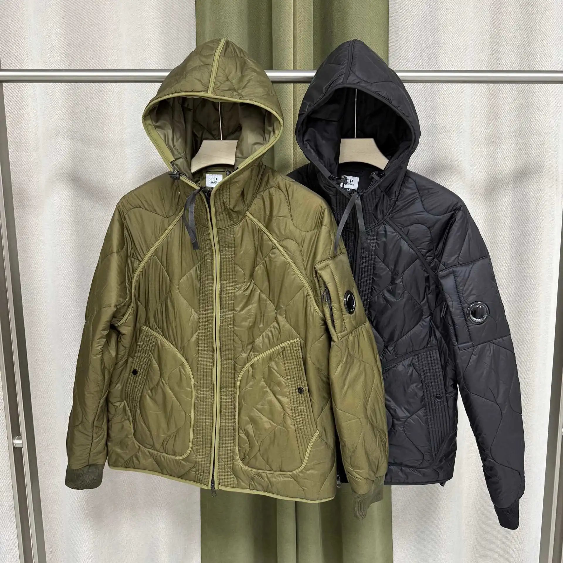 CP COMPANY Light Fill Hooded Jacket