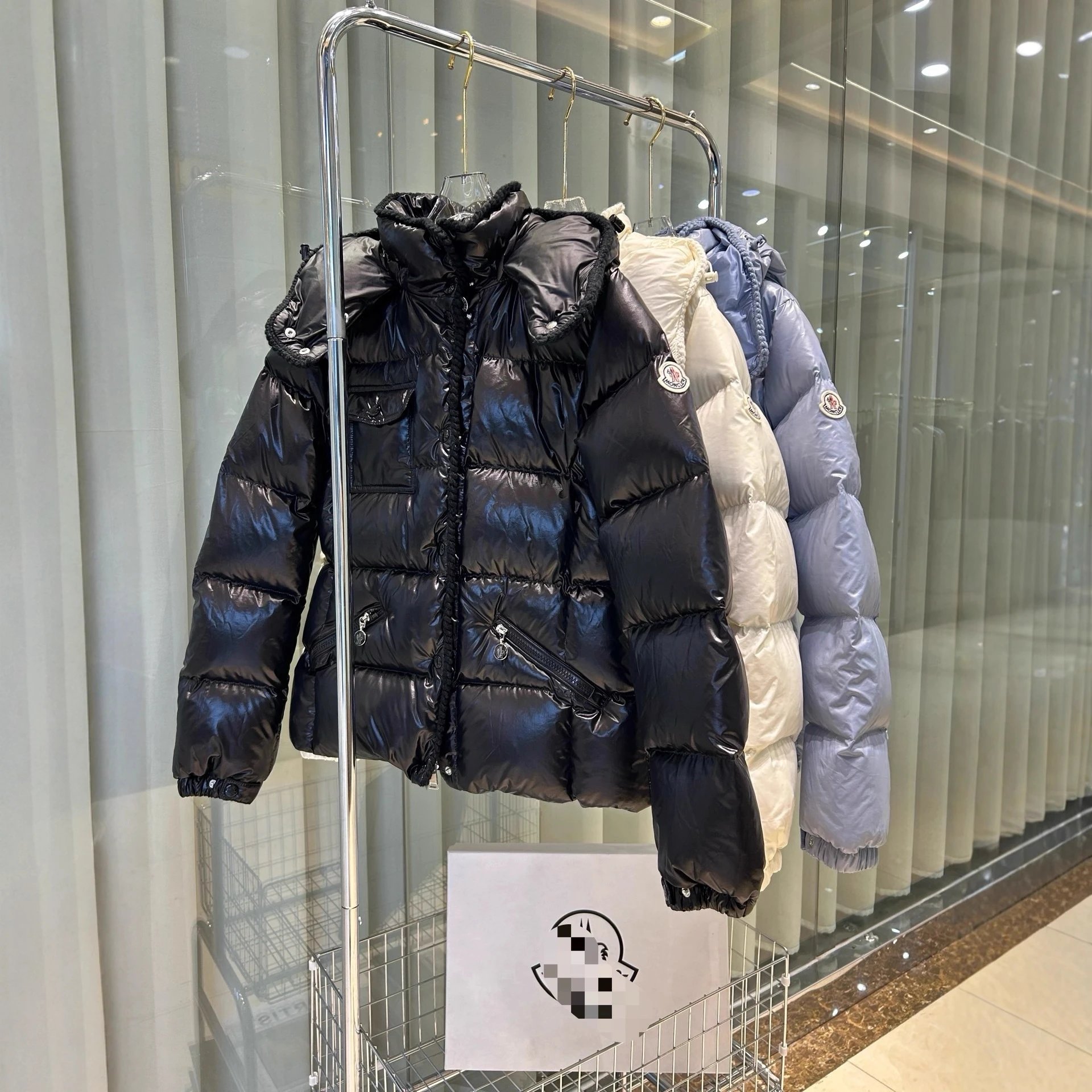 M Meng Short Down Jacket