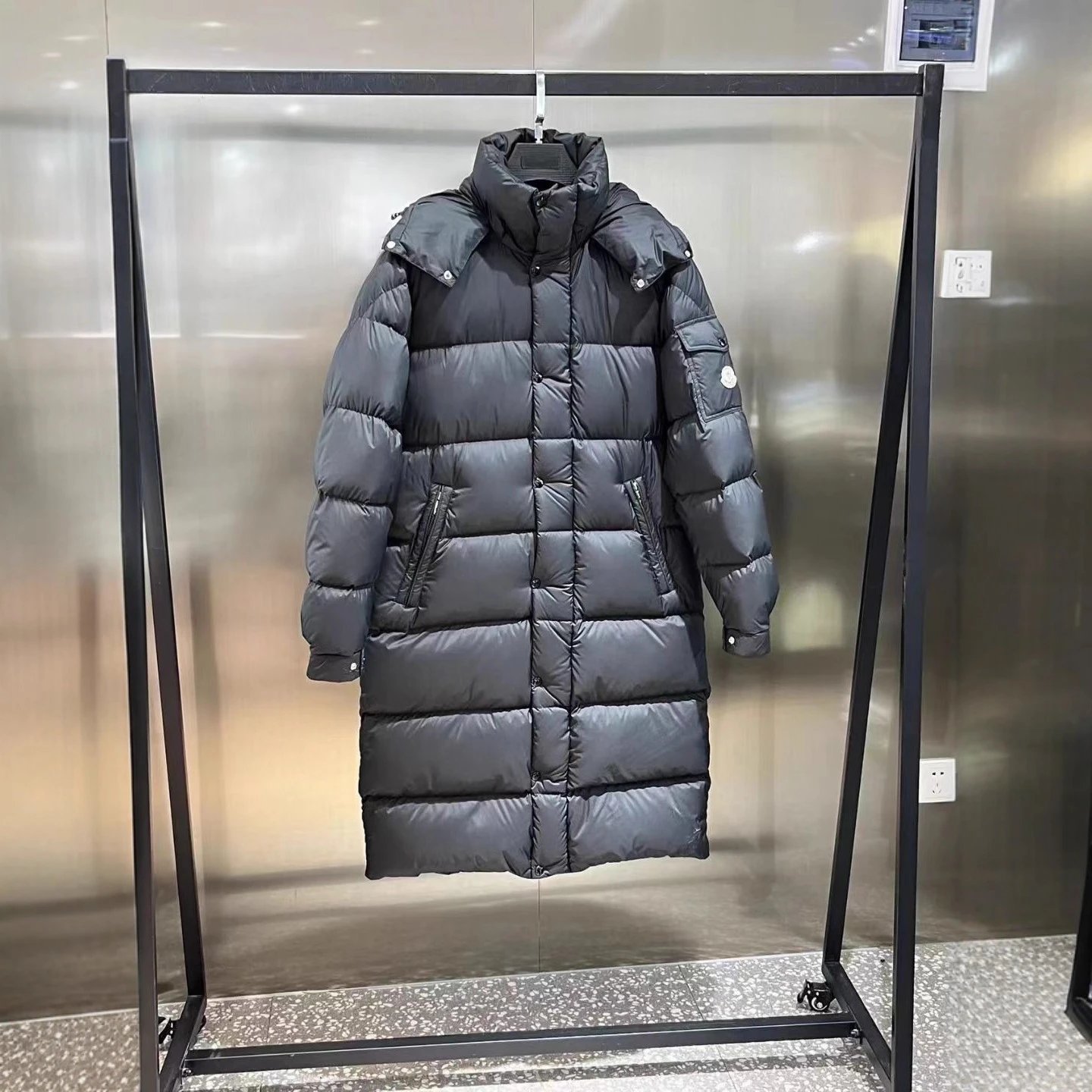 Mengjia Down Jacket