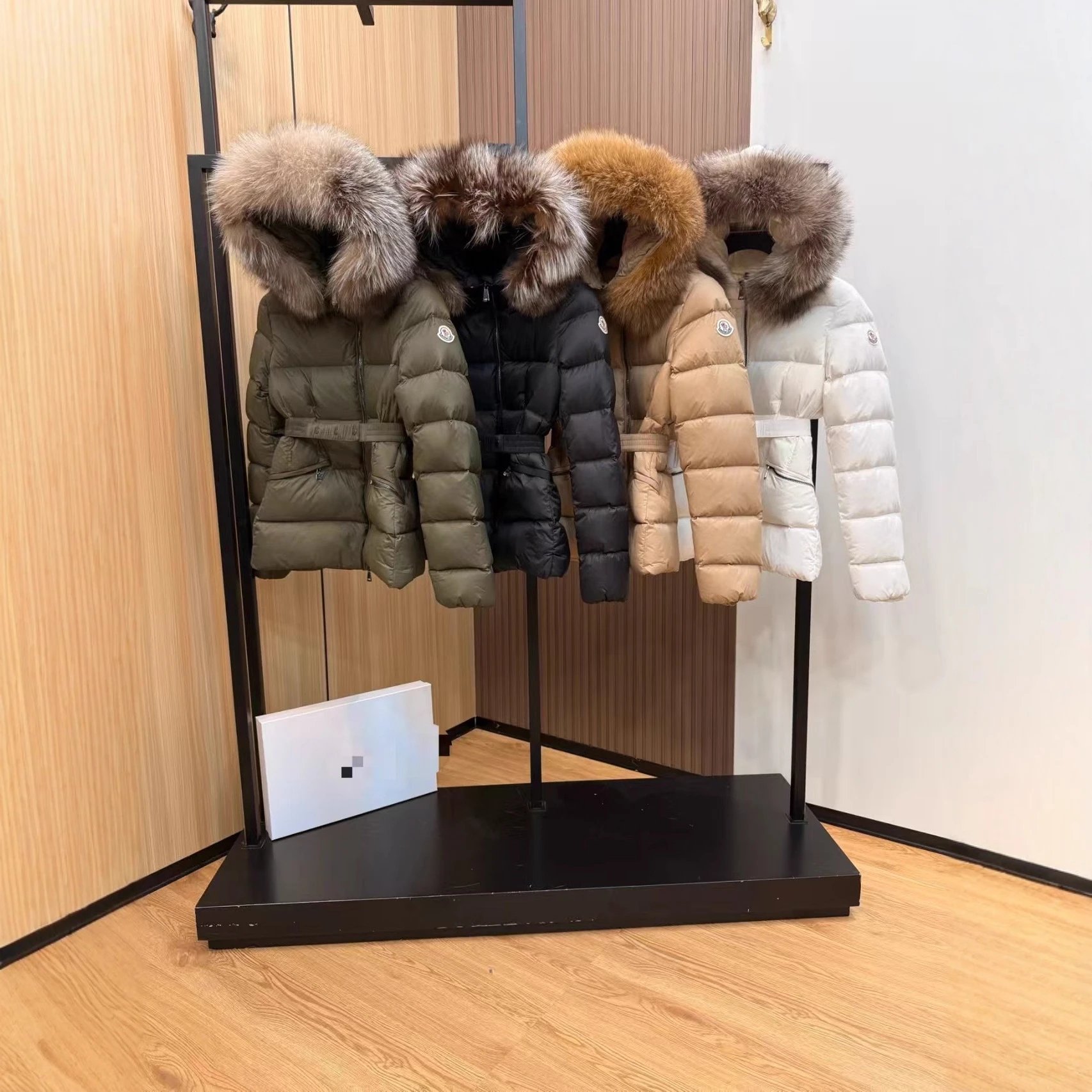 M Women Jacket