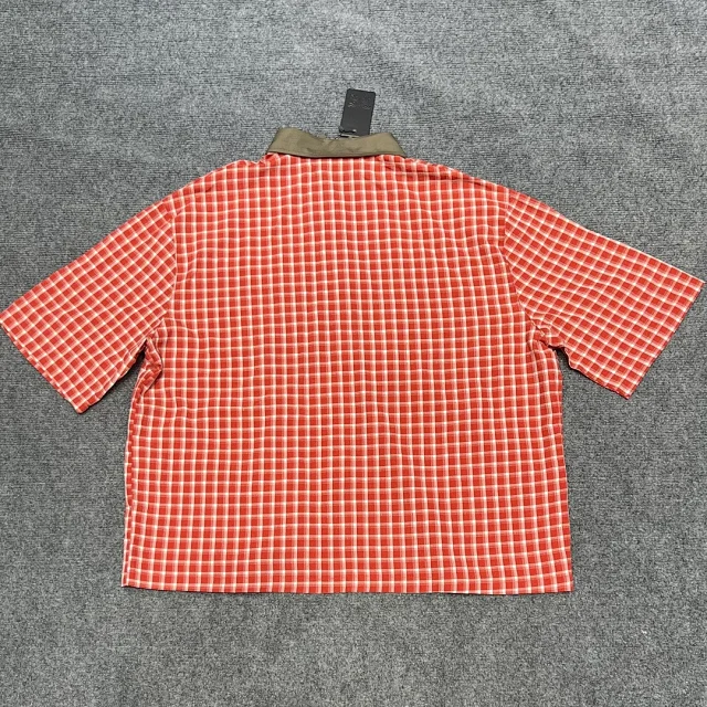 Mertra Shirts Checkered short-sleeve button-up shirt with embroidered chest pocket product detail image 1