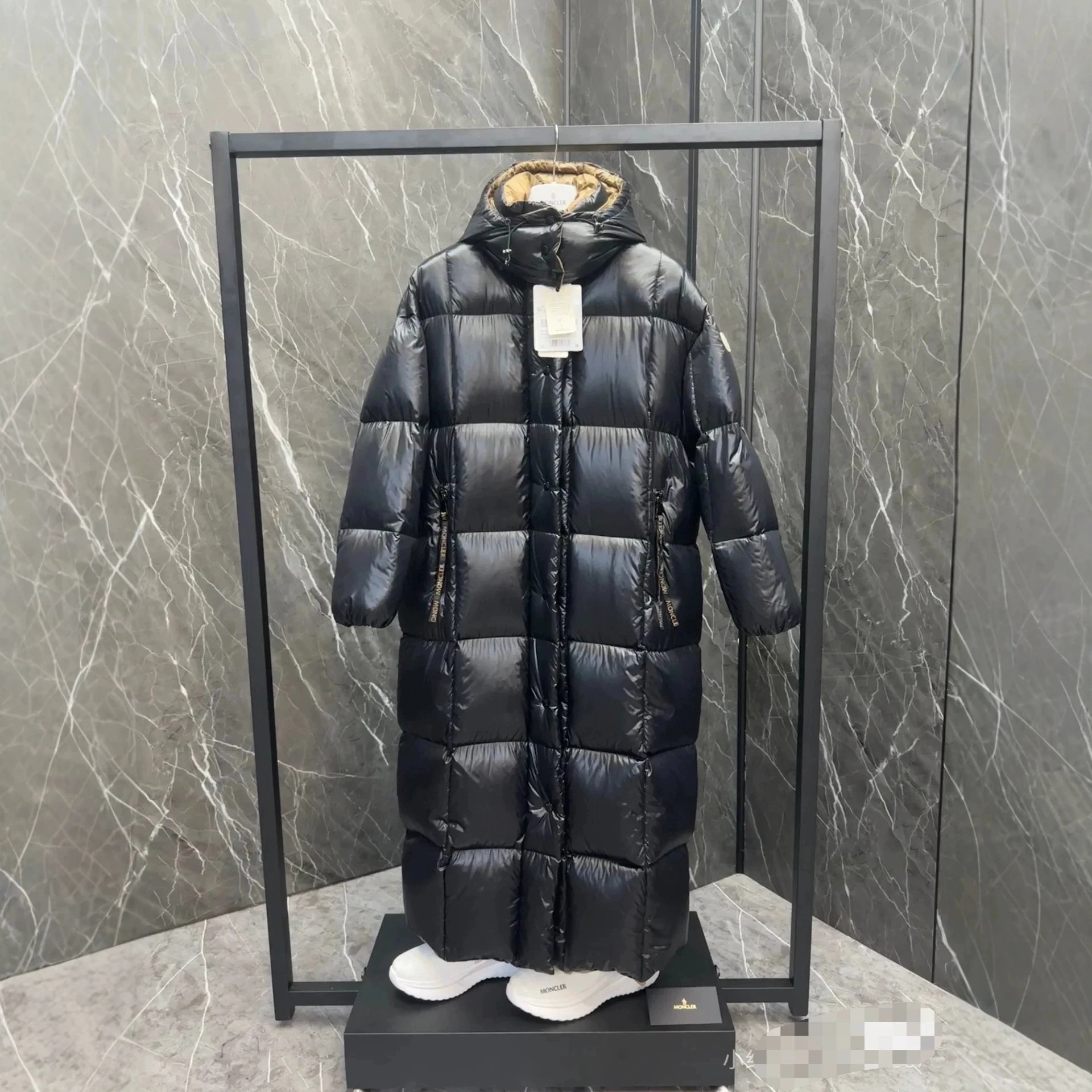M Moncler Performance Athletic Long Down Jacke