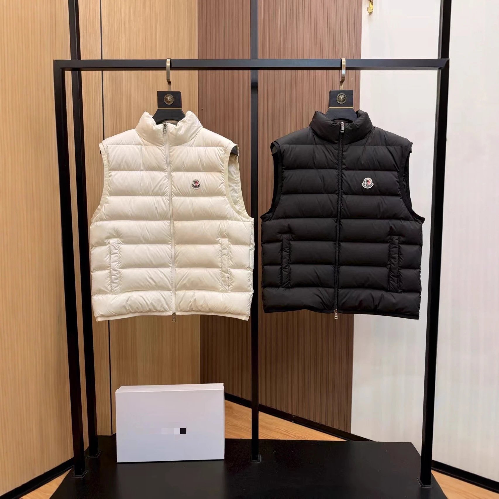 M Monta Down Vest