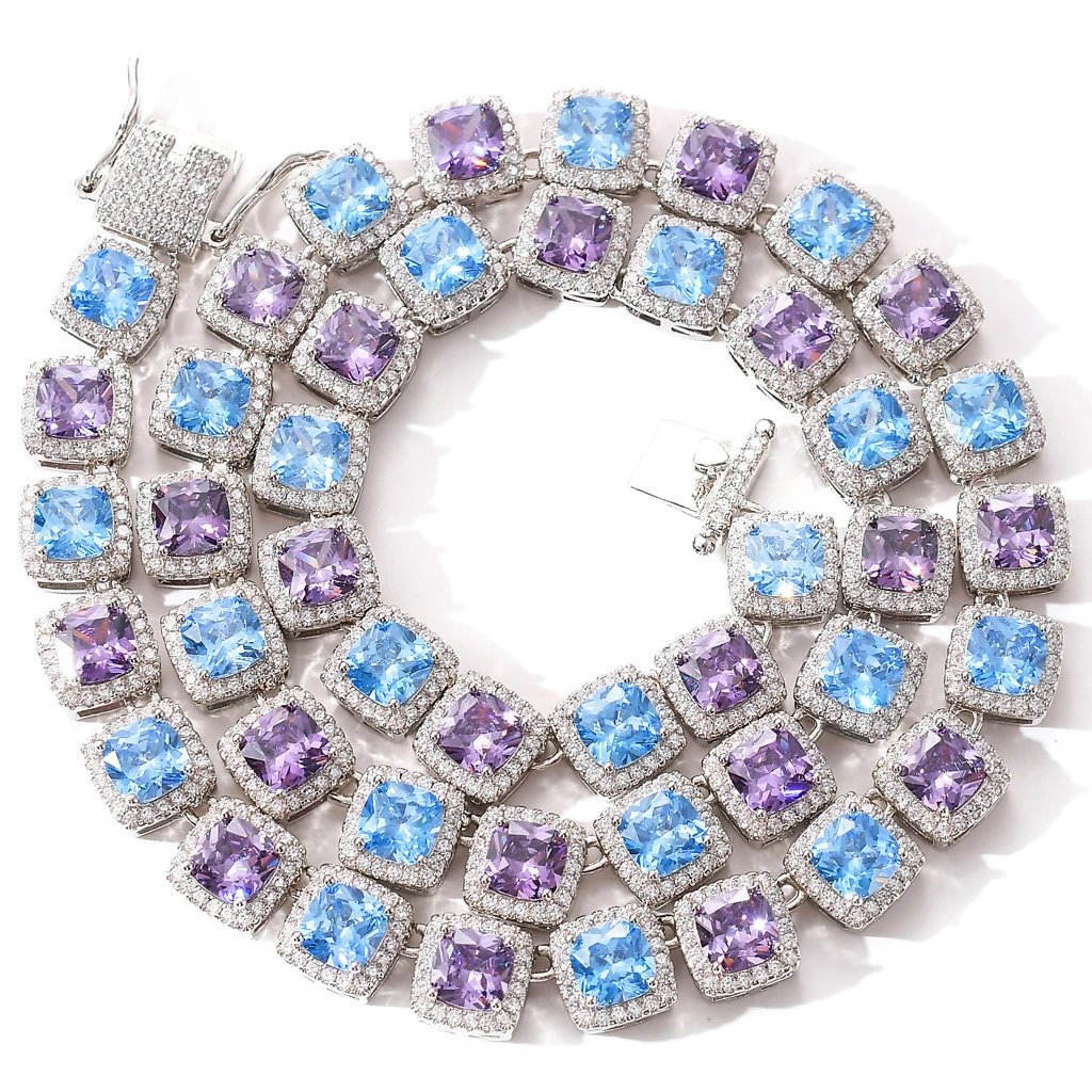 Lightweight Trendy Luxury Necklace