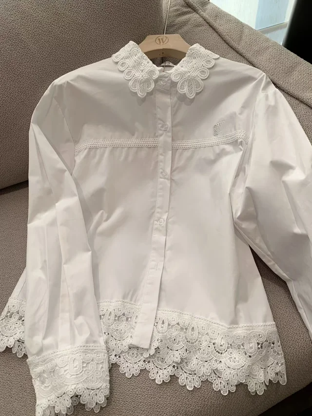 Unbranded Shirts Lace-trim button-up shirt with floral lace collar and cuffs product detail image 6