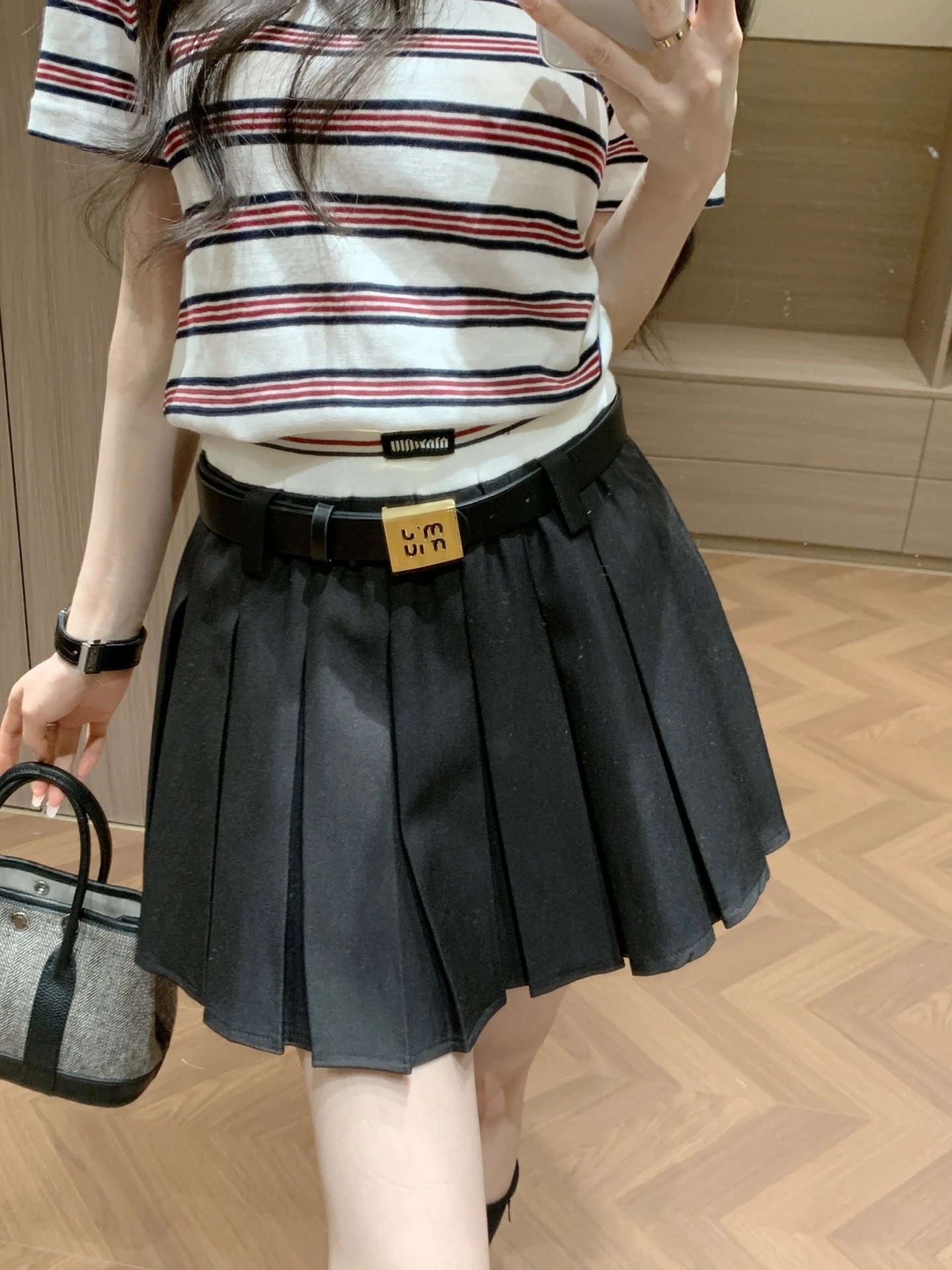 Thom Browne Pleated Skirt with Striped Waistband and Belt in White - 5
