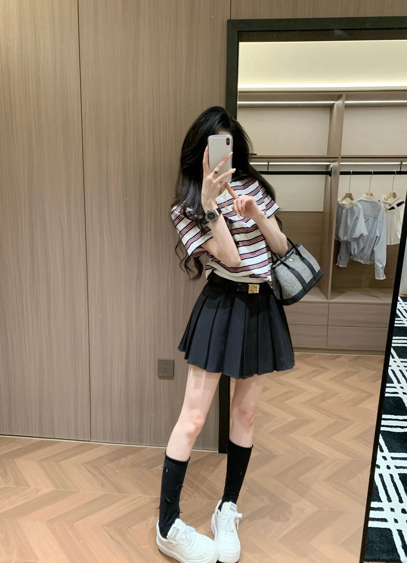 Thom Browne Pleated Skirt with Striped Waistband and Belt in White - 7