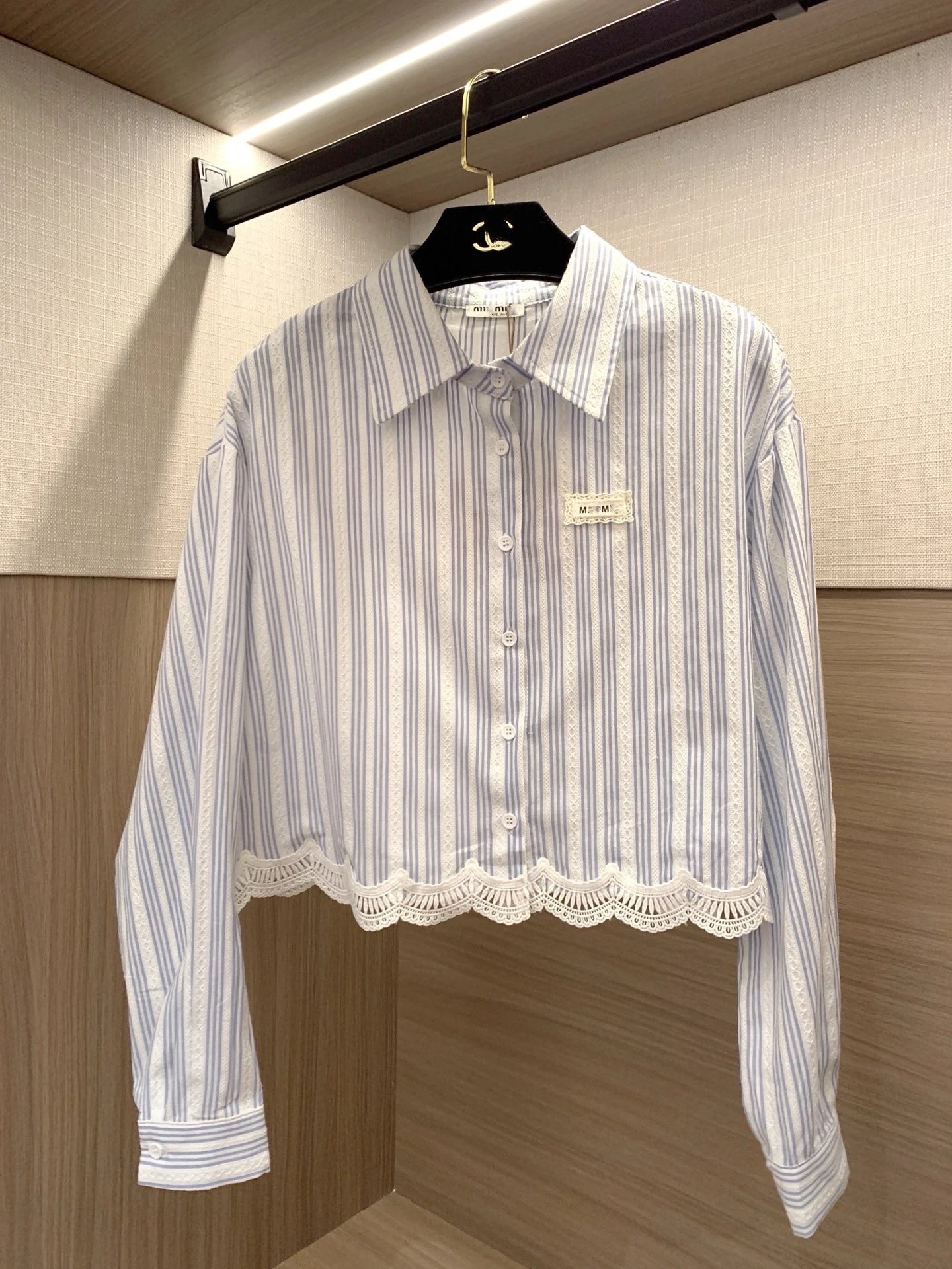 Design Striped Lace-Trim Shirt and Puff Shorts Set in Blue-White - 7