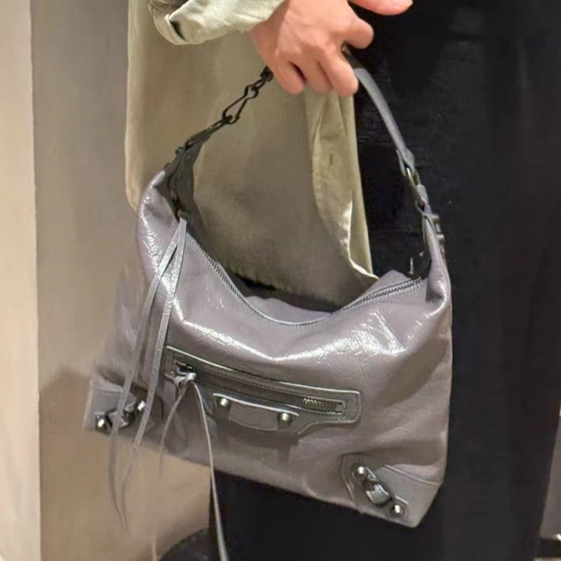 Paris Trendy Hobo Leather Handbag