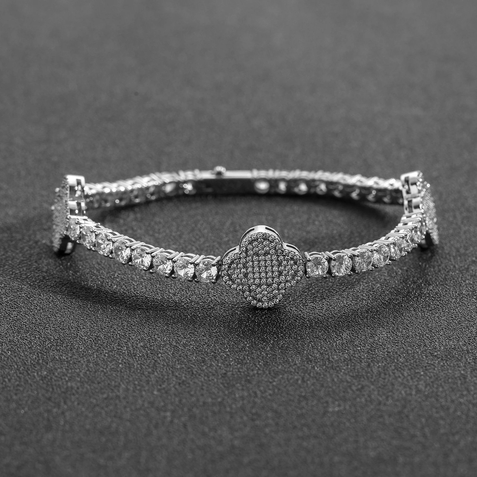 Zircon Bracelet