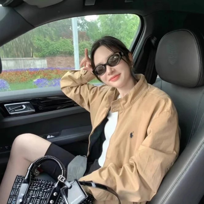 Polo Ralph Lauren Beige Stand 