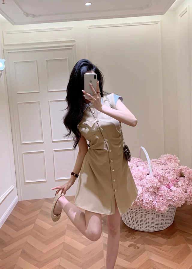 Miu Dresses Sleeveless button-front shirt dress with striped contrast collar product detail image 1