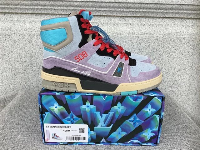 LV Louis Vuitton Trainer Shoes: seller detail photo 8