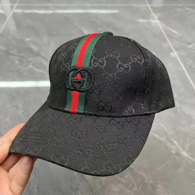 LV Louis Vuitton Baseball Cap: seller detail photo 9