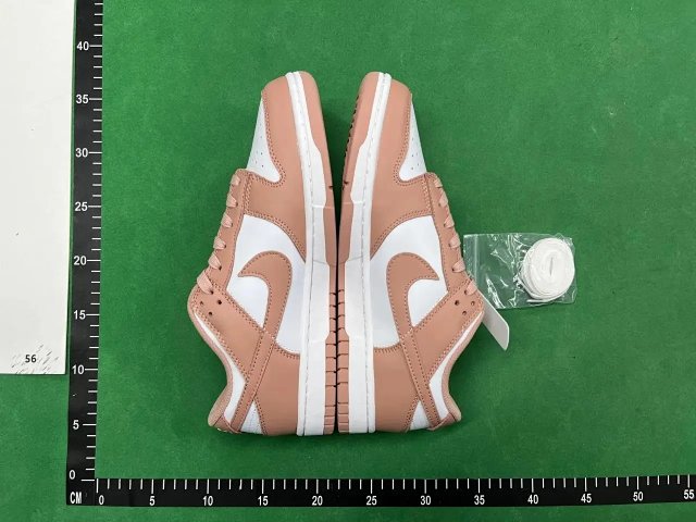 Nike Dunk SB Shoes: seller detail photo 5
