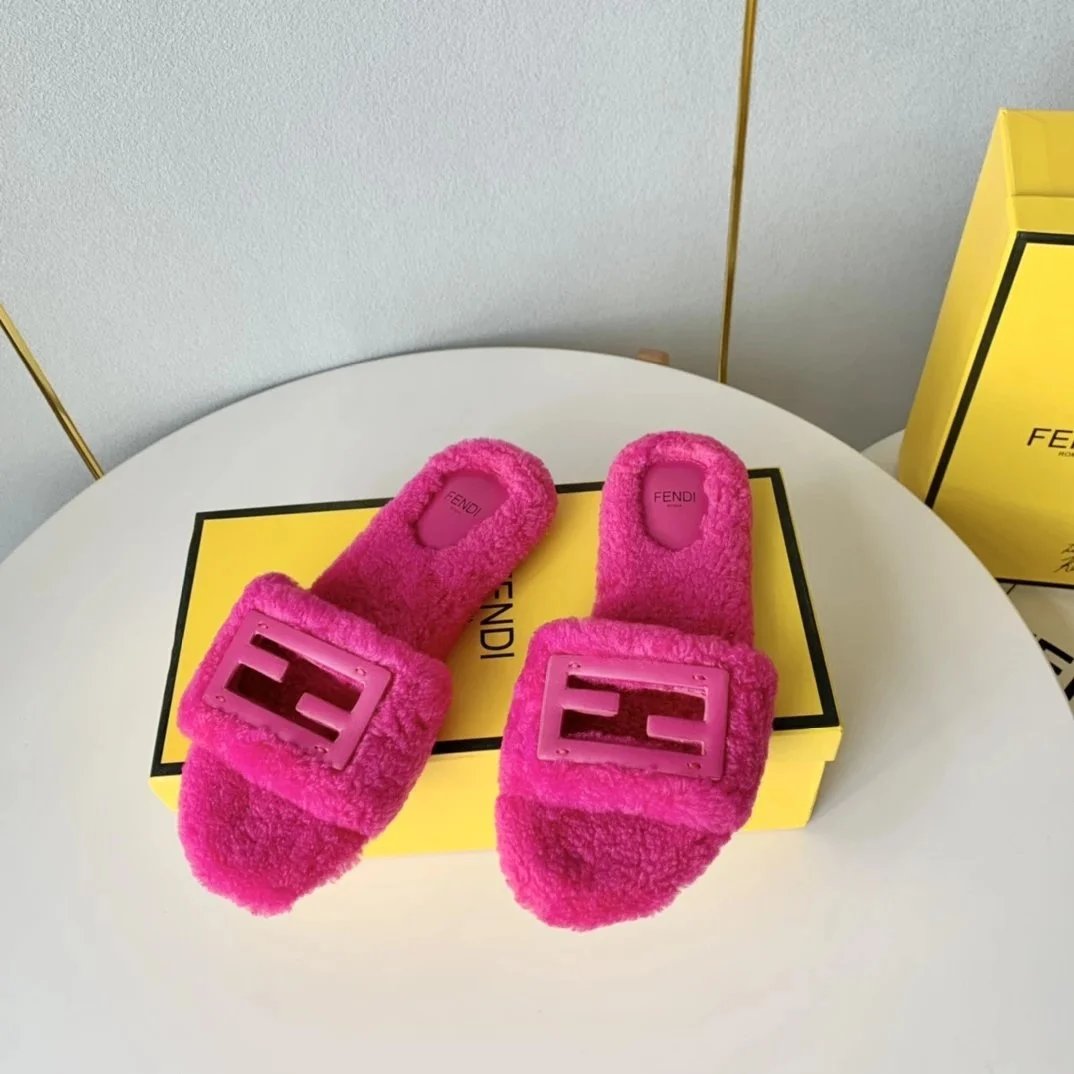 FENDI Baguette Slides
